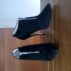 Aldo Size 9 Sherly Booties Suede Leather Stiletto Pumps Front Zip Black Padded